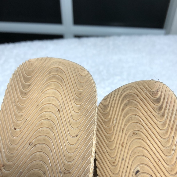 Sweet Sixteen Gold Metallic Wedges - Picture 9 of 10